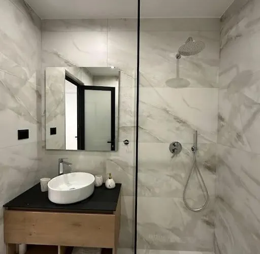 Elegant - Center شقة